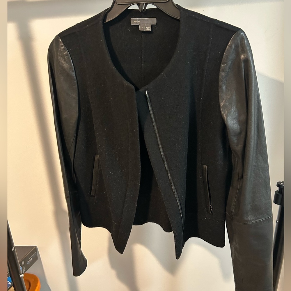 VINCE Black Wool and Leather mixed media blazer jacket Size S